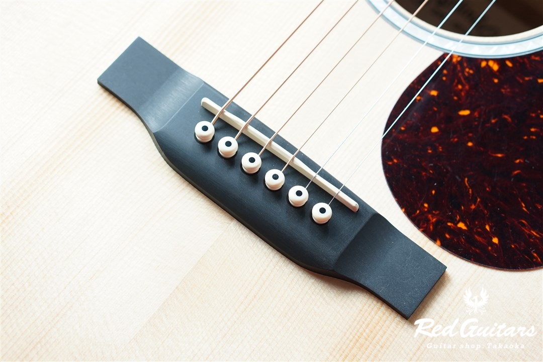 Martin Martin GPC-11E - Natural | Red Guitars Online Store